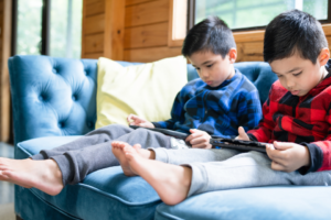 Walking the Fine Line for Screen Time with Younger Children